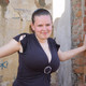 Nelli, 37